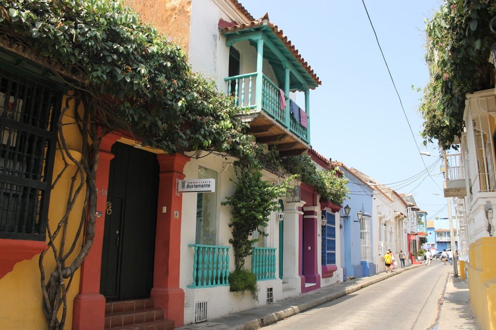 cartagena, colombia, street-1247674.jpg